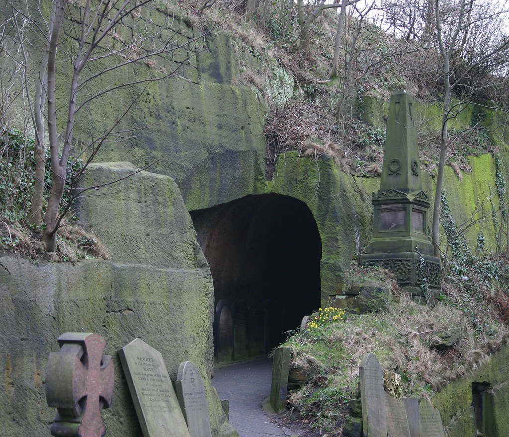 Graveyard The pathway into St James Gardens , Liverpool . … Flickr