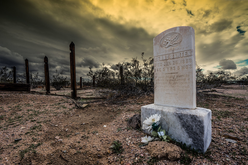 Daggett cemetery Cemeteries may be interesting for the his… Flickr