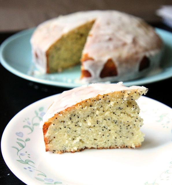 Lemon & Poppy Seed Cake I used to hate fruity or lemony