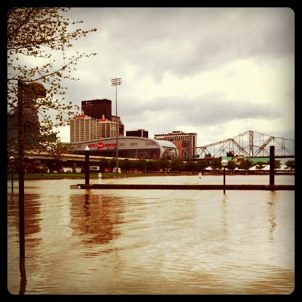 The Ohio river Louisville, Ky... Up 30+ feet!!! Dana Lane Flickr