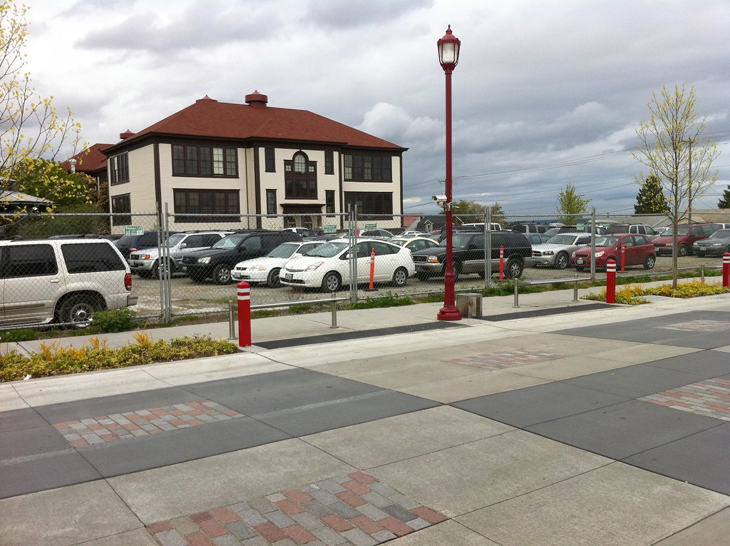 Parking lot near Beacon Hill Station This is on S. Lander,… Flickr