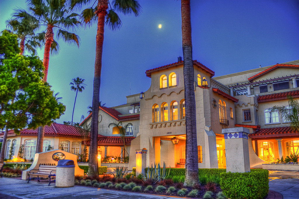 Carlsbad By The Sea Care Center Dawn Shot at Dawn Carlsbad… Flickr