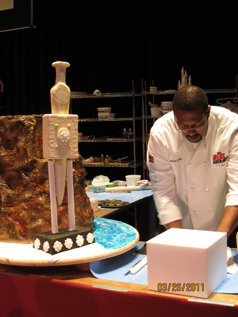 3/26/11 Capital Cake Show Dana, who won the Cake Boss "Nex… Flickr