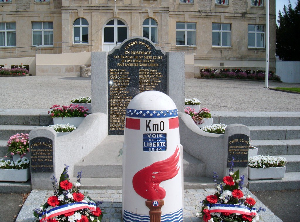 st.mere eglise kilometre zero outside town hall st.mere eg… Flickr