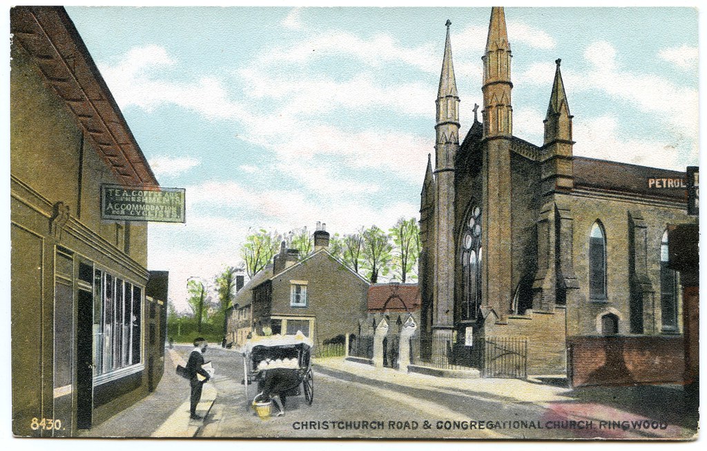 FileCongregational Church, Ringwood.jpg Wikimedia Commons