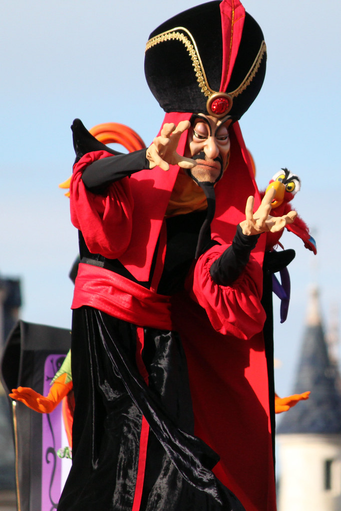 The Disney Villains Halloween Showtime Disneyland Park, Di… Flickr