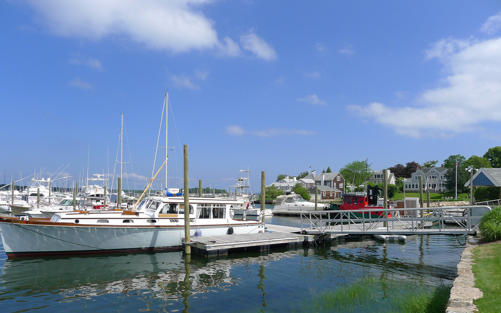 Marion, Massachusetts harbor PierTom Flickr