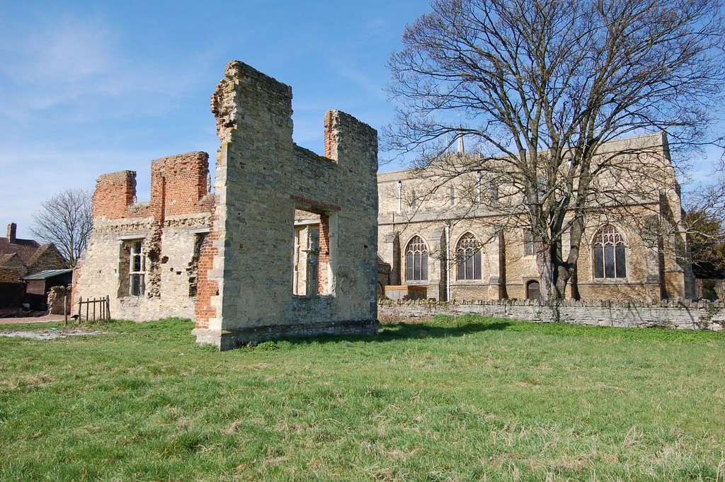 The Abbey Church of St Mary & St Helena, Elstow, Bedfordsh… Flickr
