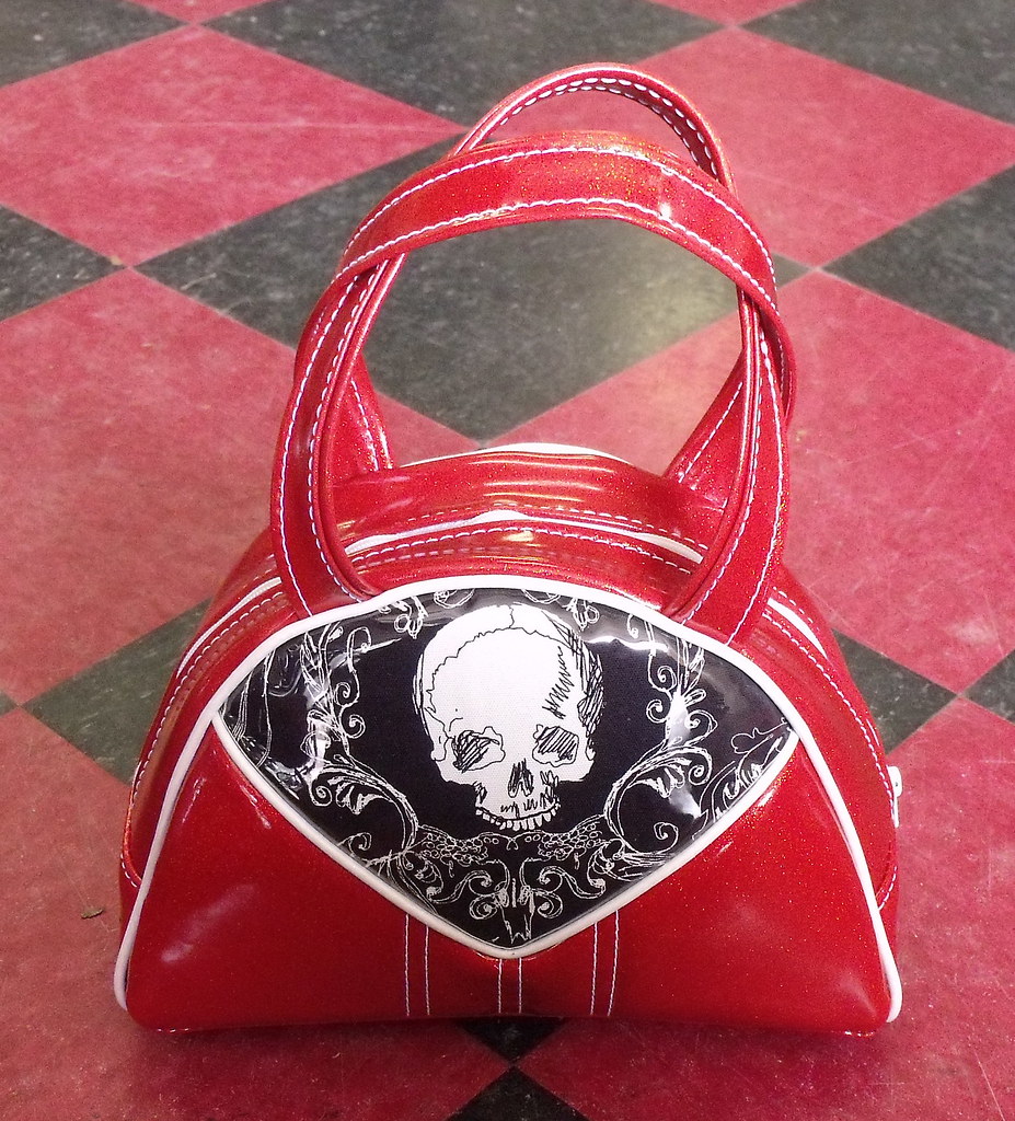 1/2 Moon by Wicked Purses A lovely "1/2 Moon" bag in red m… Flickr
