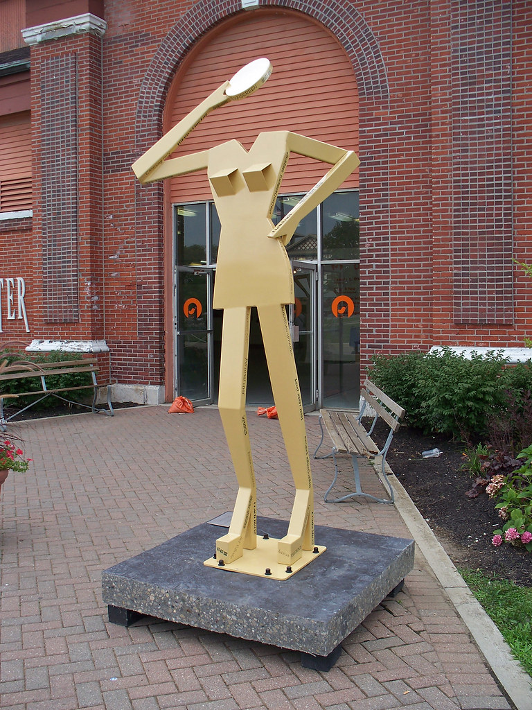 OH Columbus Sculpture 45 Sculpture at the Ohio State Fai… Flickr