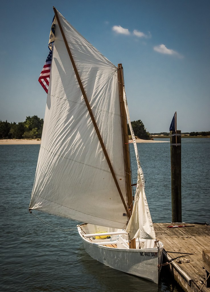 Spritsail Skiff Handmade sailboat. Made at the watercraft … Flickr