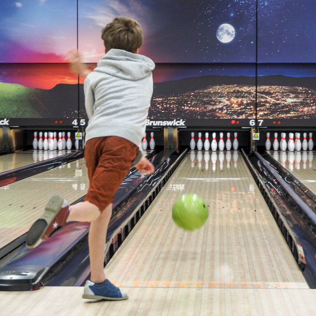Louis Bowling Beharalls v Princes Tenpin Bowling! Mike Prince Flickr