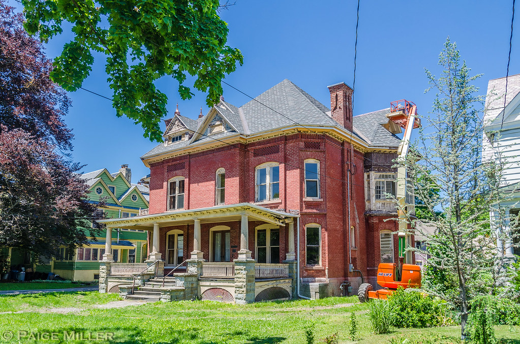 Elmira, NY Victorian home on West Water Street being renov… Flickr