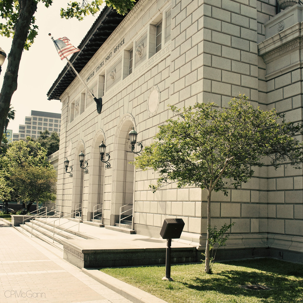Lifestyles Glendale, CA Glendale Post Office Front Ent… Flickr