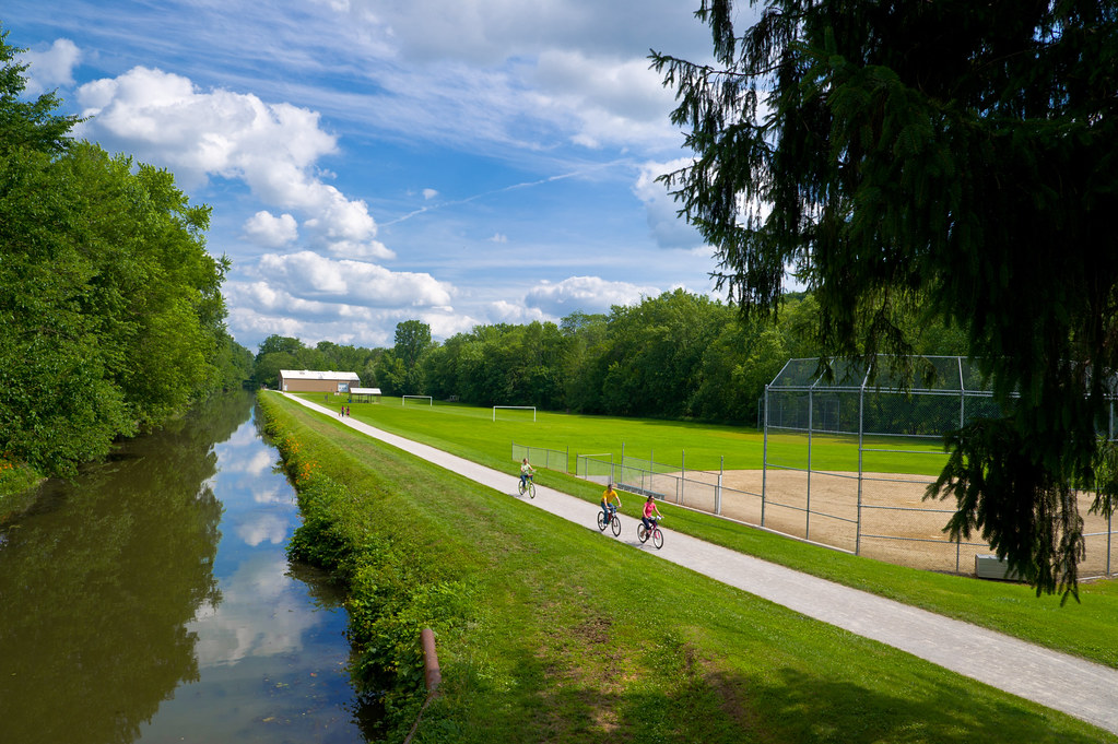 Canal recreation... The Ohio & Erie Canal Canal Fulton, … Tom