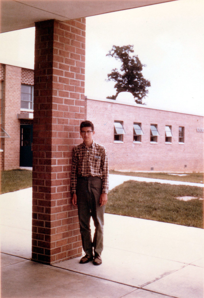 1962 Vic at Glasgow Middle School, Lincolnia Fairfax Cou… Flickr