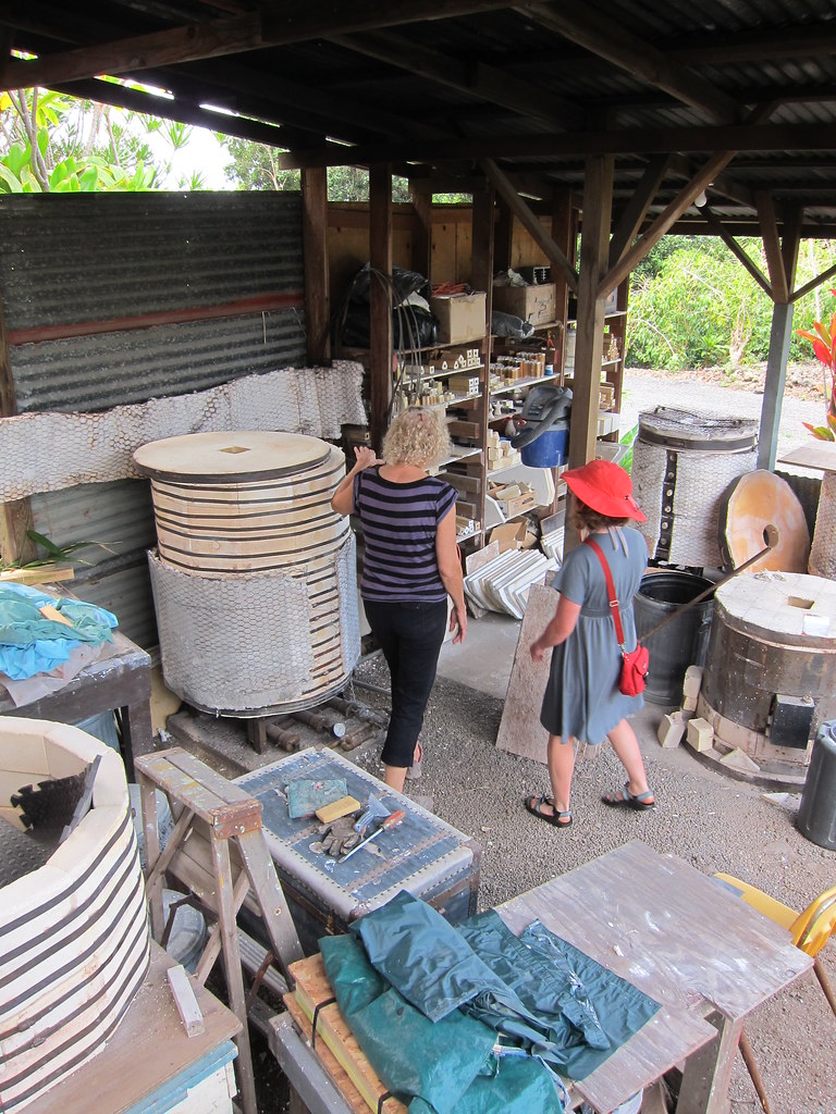 At the Kona Potter's Guild In Honaunau. This was Ina Koch'… Flickr