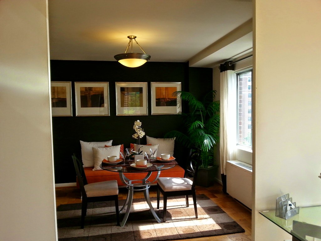 Visiting The Guilford Apartments in Baltimore/ Johns Hopki… Flickr