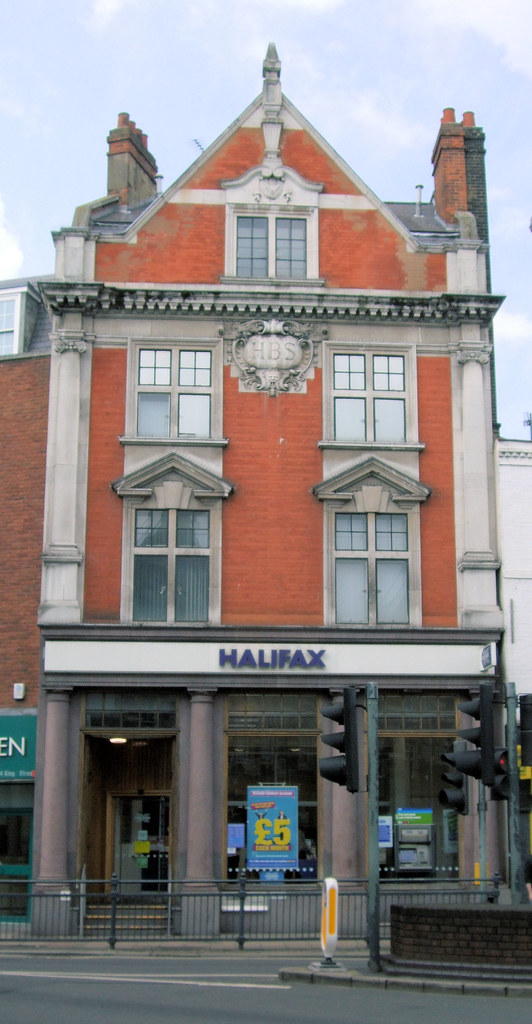 HBS Building, Twickenham London. Jim Linwood Flickr