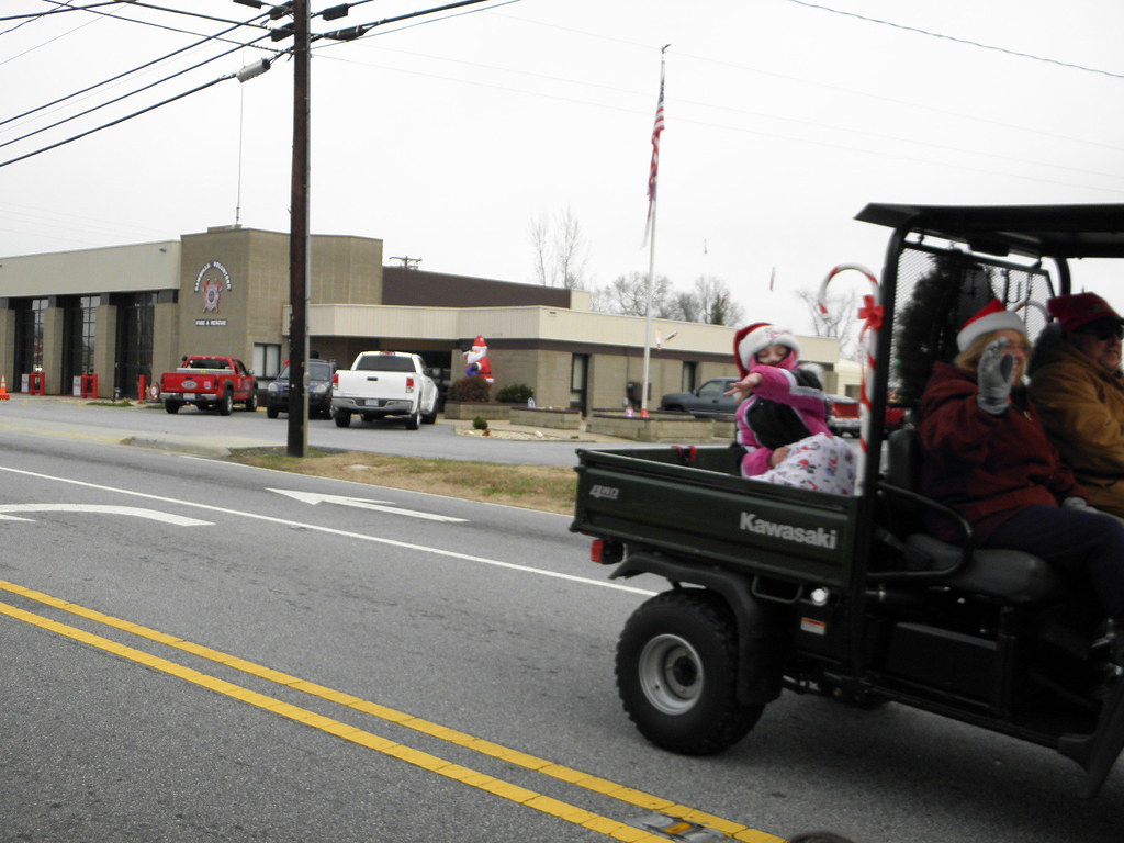 Sawmills, NC Christmas Parade 2010 Chris Poteet Flickr