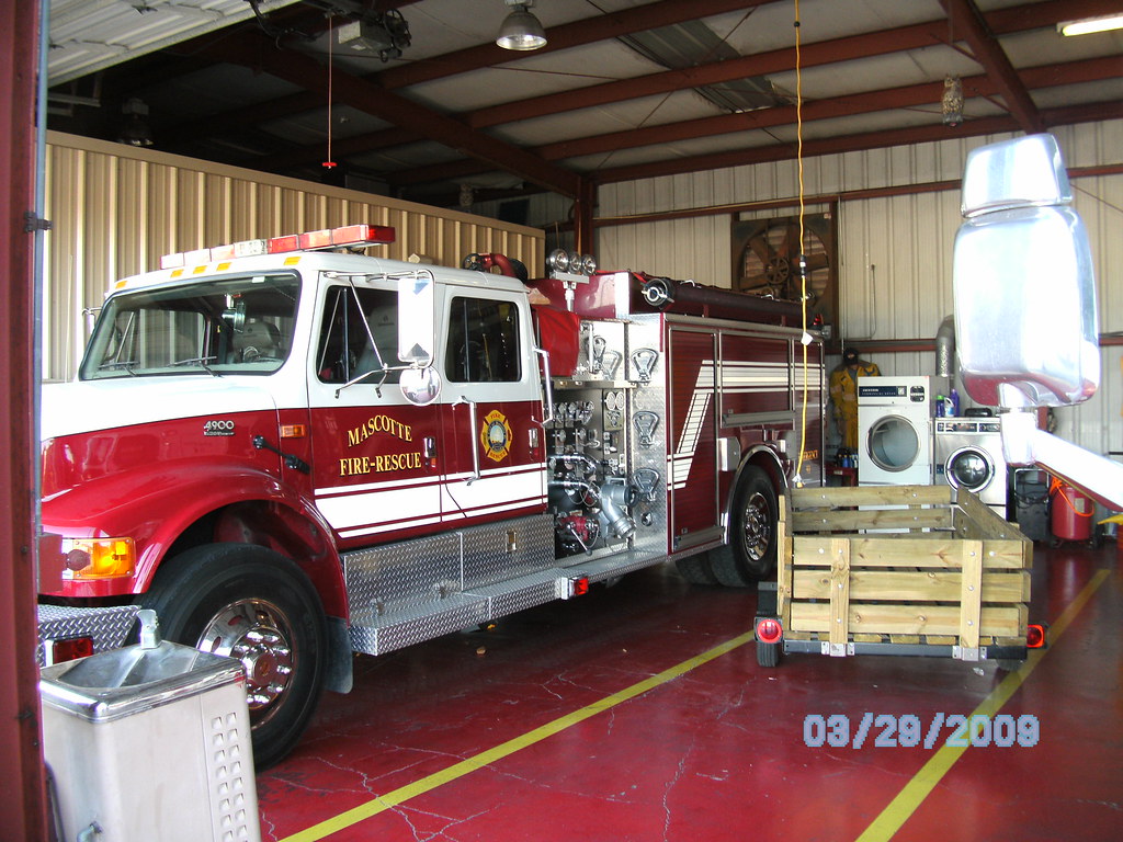 Mascotte Fire Rescue Engine 92 Tommy Fraustro Flickr