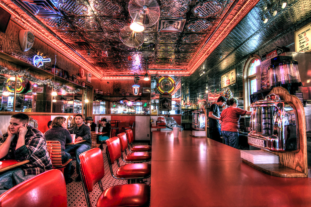 Carters Ice Cream Parlor Zionsville, Indiana. Christmas in… Flickr