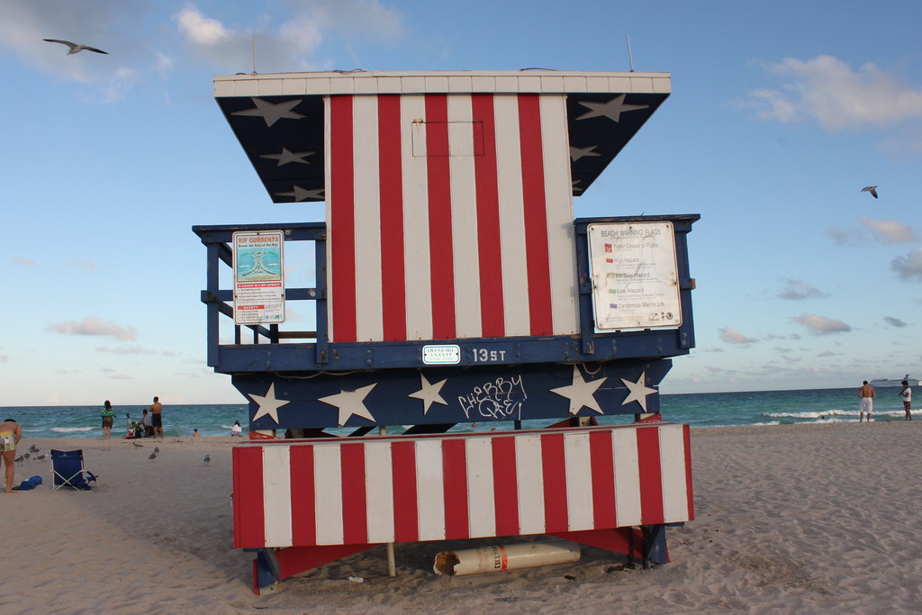 American Flag Lifeguard Stand American Flag Lifeguard Stan… Flickr