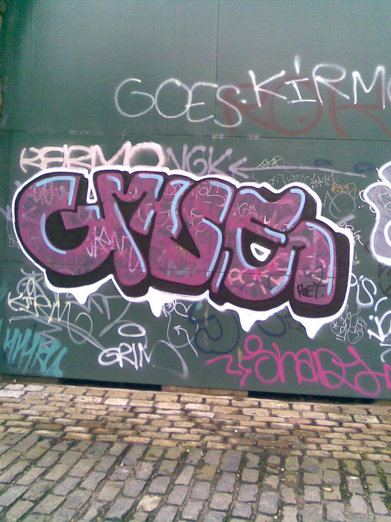 grue newcastle graffiti 2010 such