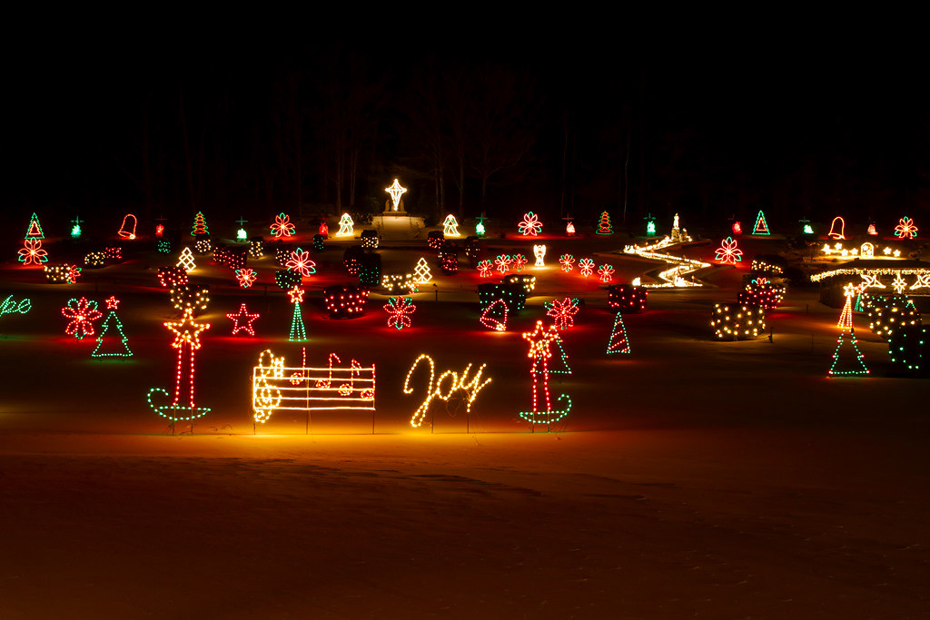 Christmas Lights Christmas Lights on New Year's Eve 2010. … Flickr
