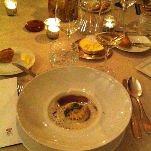 Consomme petite marmite, royale de cèpes Rodrigo SEPÚLVEDA SCHULZ