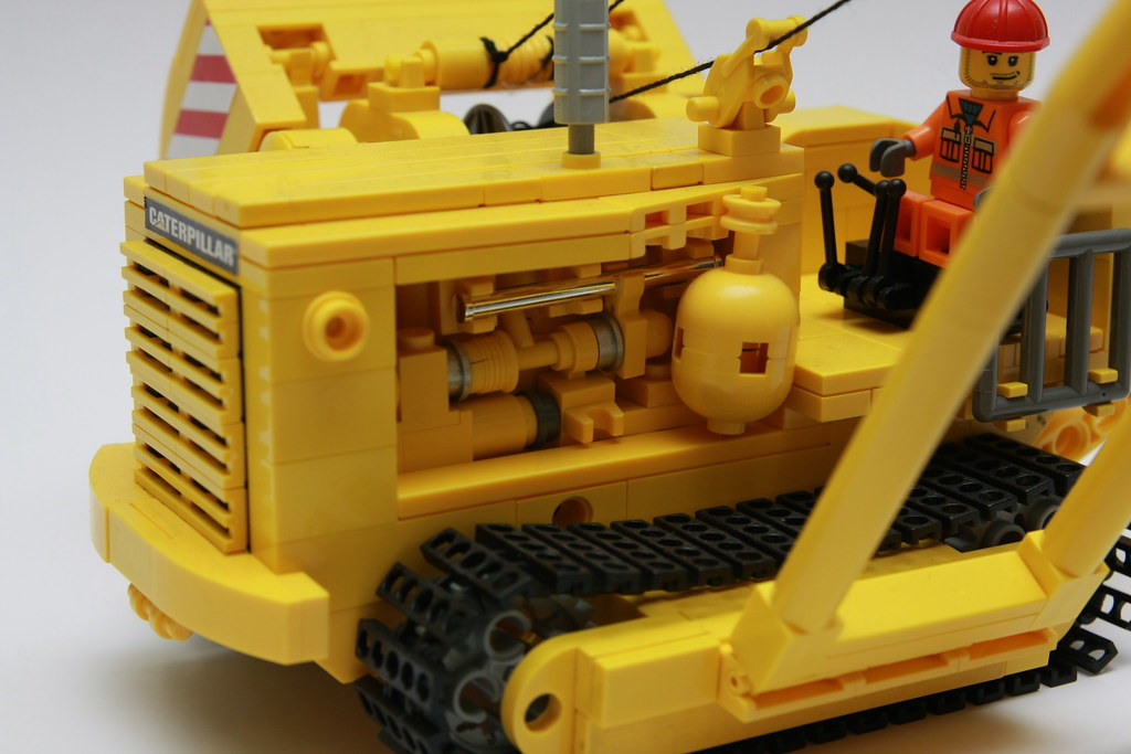 Cat pipe layer Caterpillar 572C Side Boom Pipe layer. MINI… Flickr