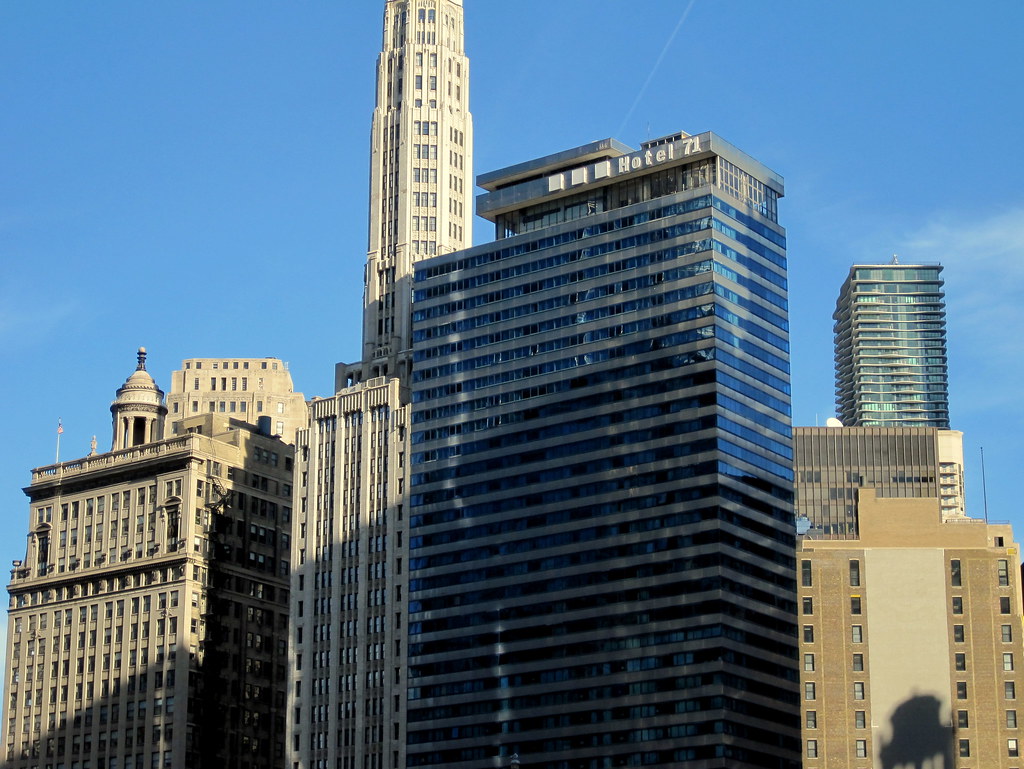 Chicago architecture tour Adam & I had a Groupon for the