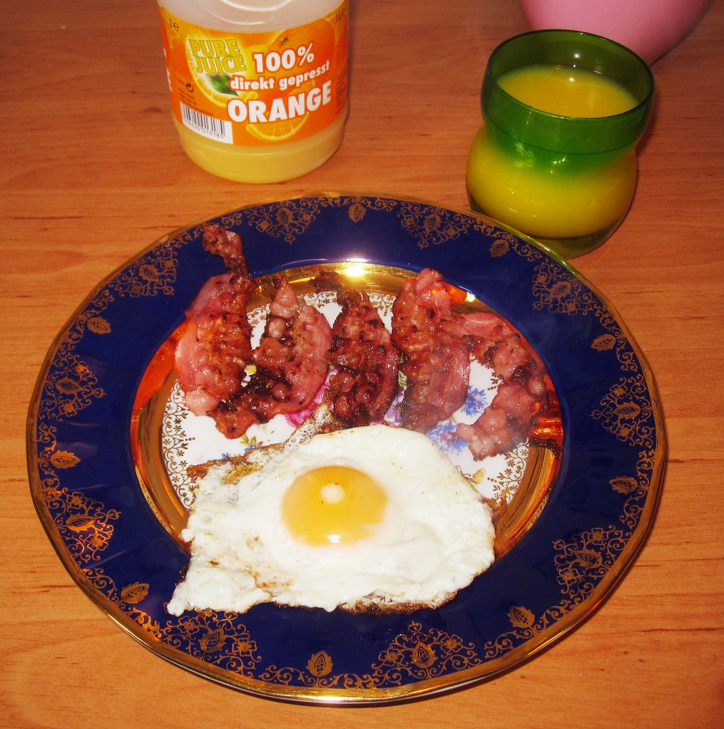 559 Bacon & egg Sunnyside up! Like_the_Grand_Canyon Flickr