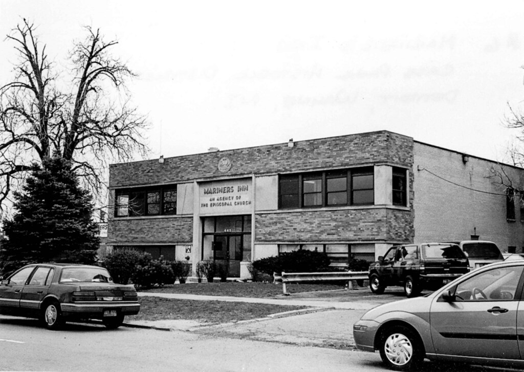 Mariner's Inn Twostory, rectangular limestone and concret… Flickr