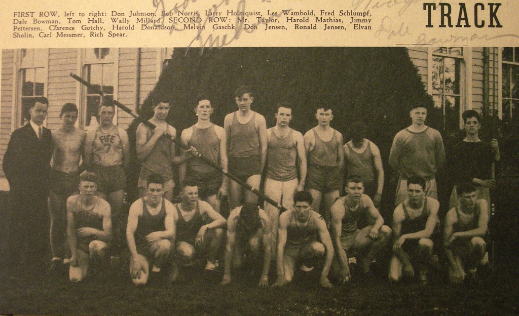 Fife High School Track Team 1946 Track team, Fife High S… Flickr