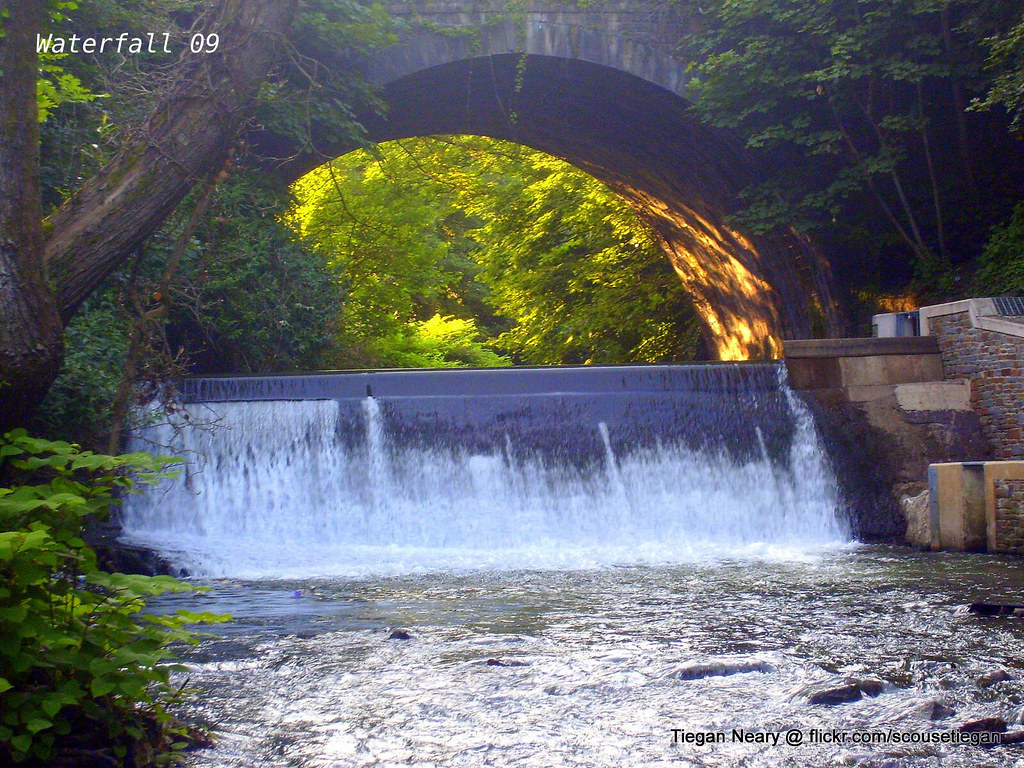 Pontypool Aquaduct and Canal Pontypool Aquaduct and Afon L… Flickr