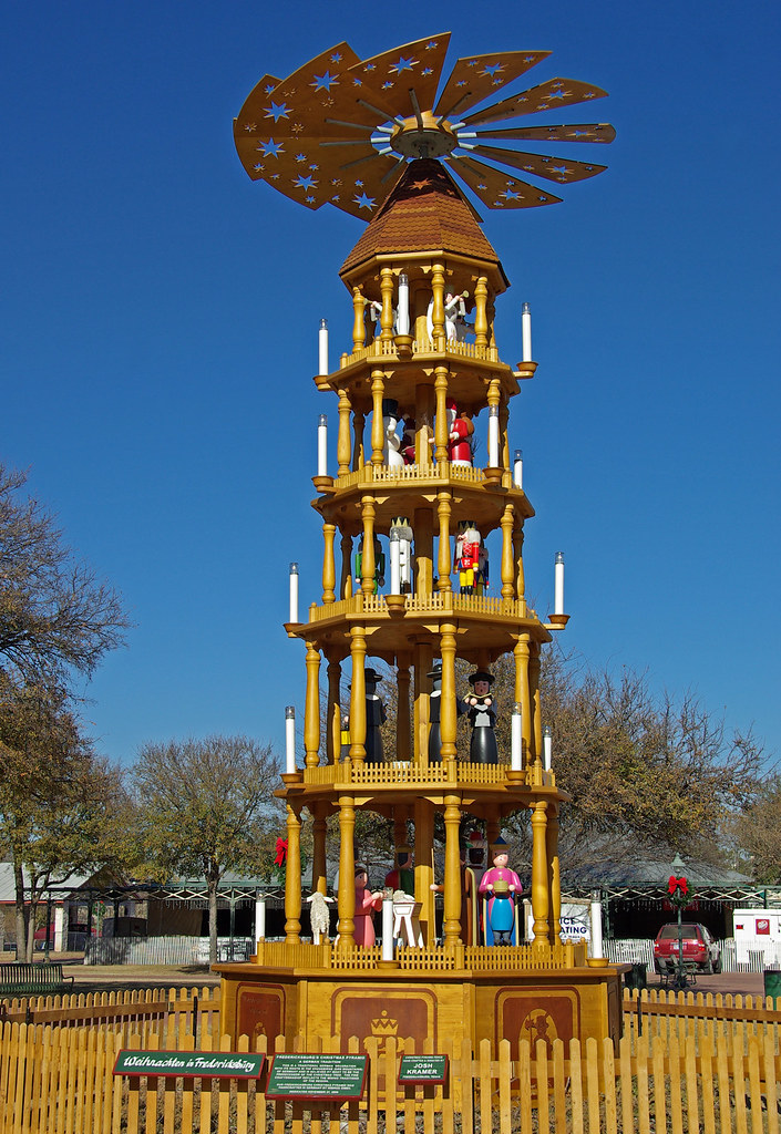 Fredericksburg Texas Christmas Pyramid This is a tradition… Flickr