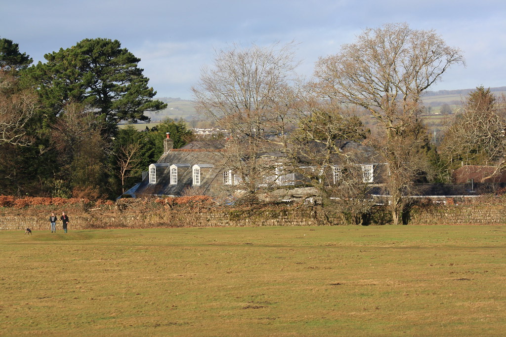 IMG_7008 Lutyens Littlecroft House, Down Road, Tavistock, … Flickr