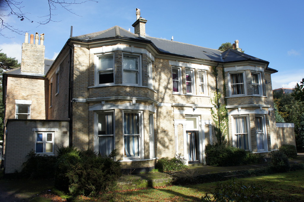Stirling Court (formerly Stirling House), 28 Manor Road, Bournemouth