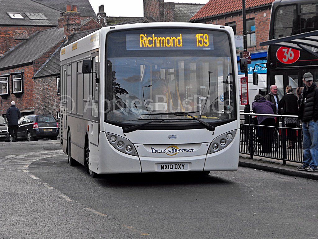 MX10DXY in Ripon bus station ExSwans travel of Chadderton… Flickr