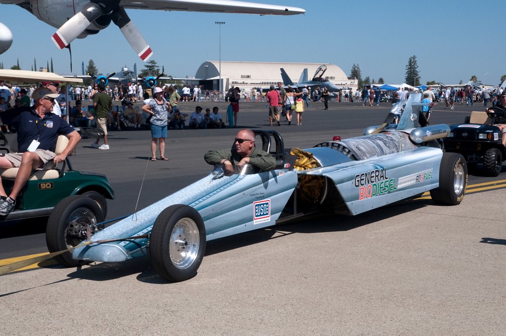 Smoke n Thunder Jet Car A jet car goes to its parking spot… Flickr