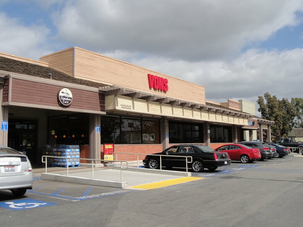 Vons Escondido, CA (El Norte Pkwy & I5) Thursday, Febru… Flickr