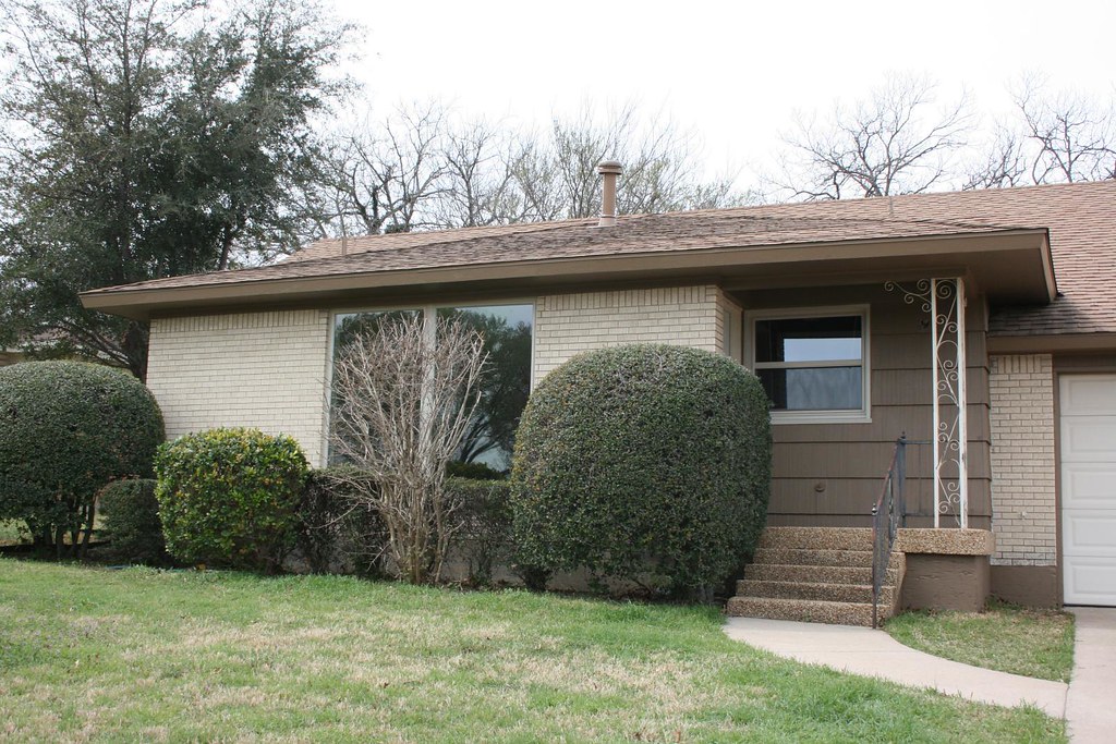 Grandparents' house Flickr