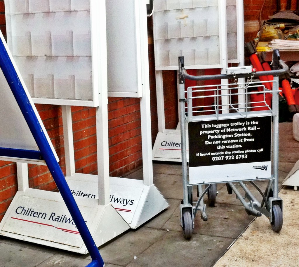 Lost luggage Luggage trolley from Paddington station, now … Flickr