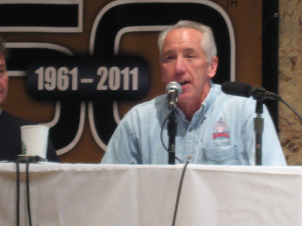 IMG_3777 Stats Inc.'s John Dewan answers a fan's quesetion