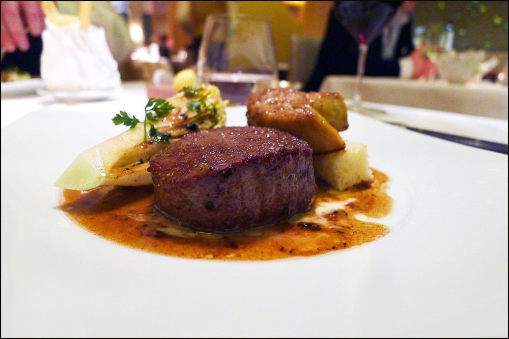 Fillet of Beef Rossini , crunchy cos lettuce , Foie gras, … Flickr