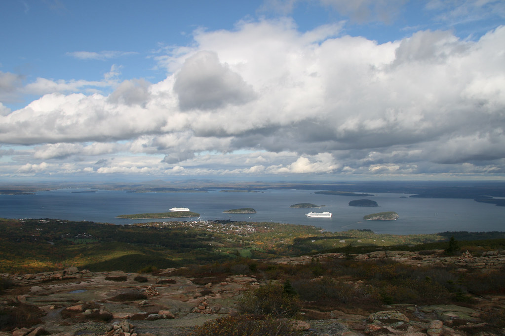 Bar Harbor Cruise ships near Bar Harbor. Weekend trip to M… Flickr