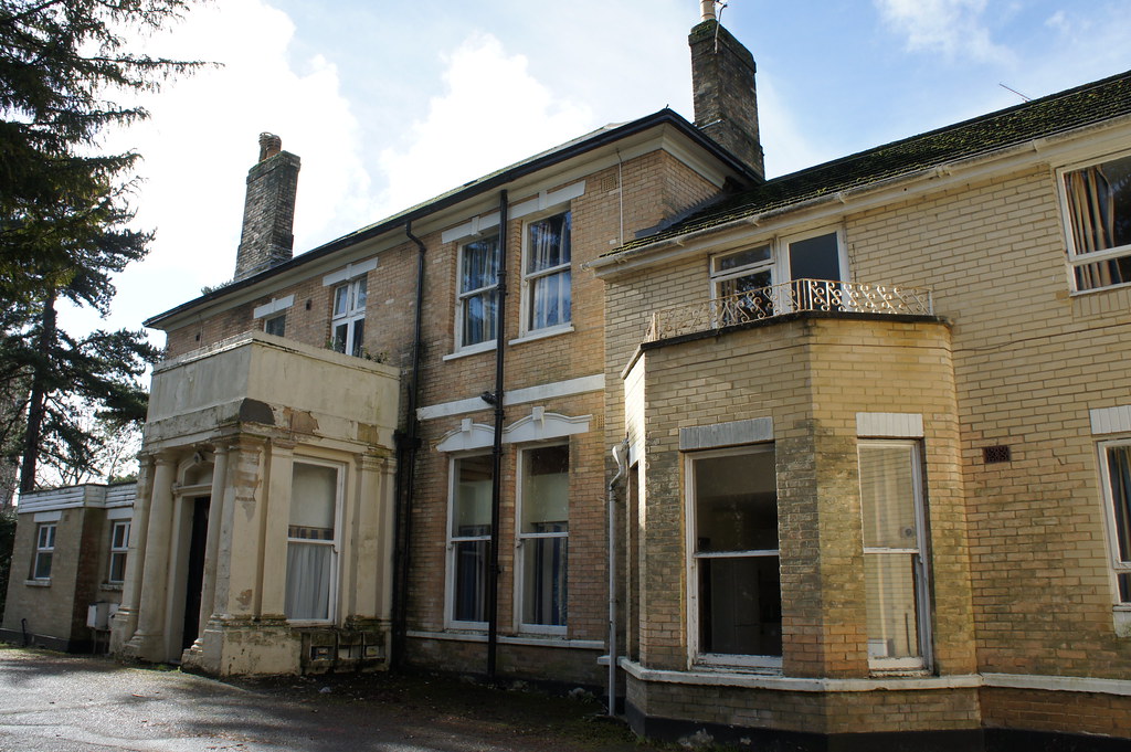 Stirling Court (formerly Stirling House), 28 Manor Road, Bournemouth