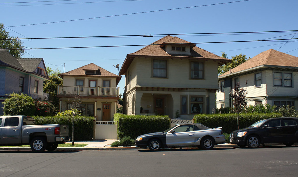 Chinatown In the 1974 film "Chinatown", J.J. Gittes (Jack … Flickr