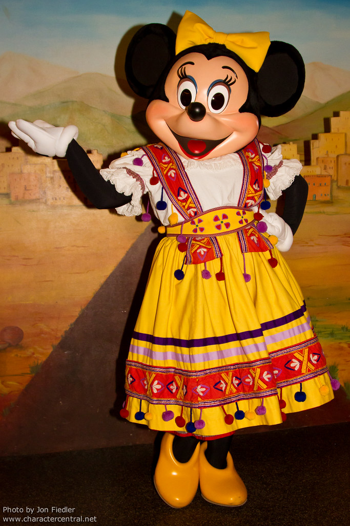 DLP Feb 2011 Meeting Mexican Minnie at Disney's Hotel Sa… Flickr